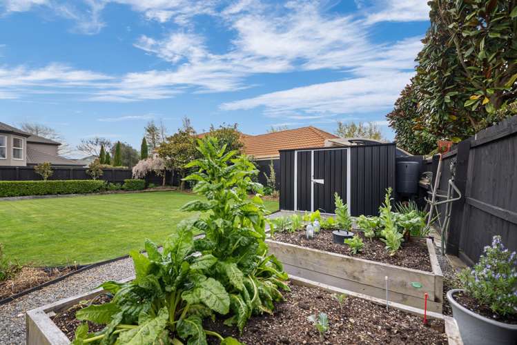 7 Primrose Hill Lane Casebrook_18