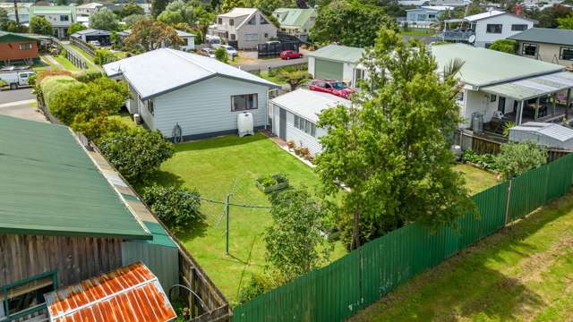 104 Ngati Pu Place Whangamata_1