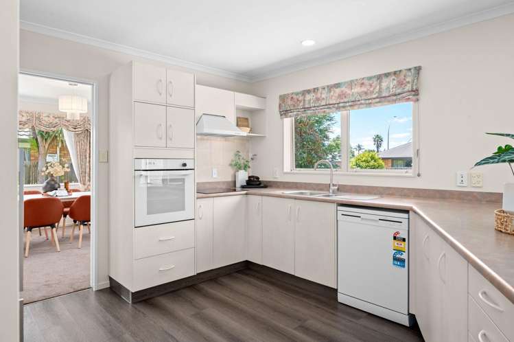 22 Cairns Crescent Rototuna_6