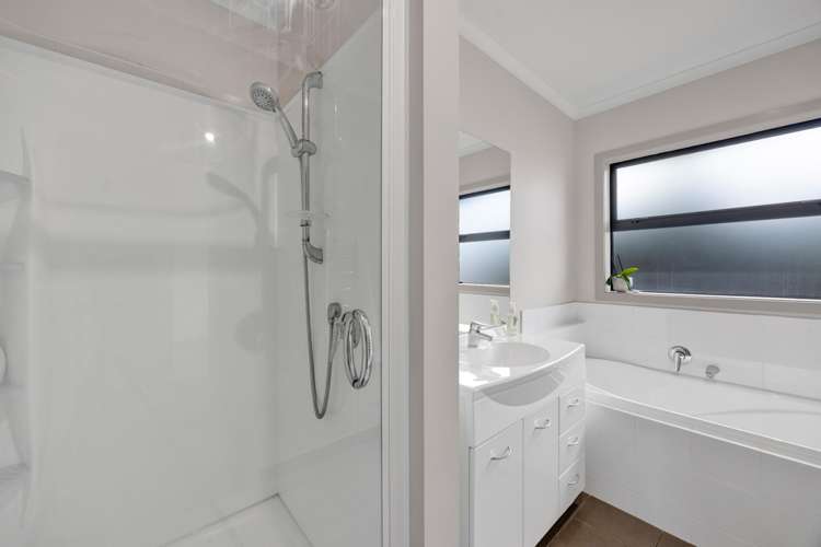 5a James Drive Bell Block_11