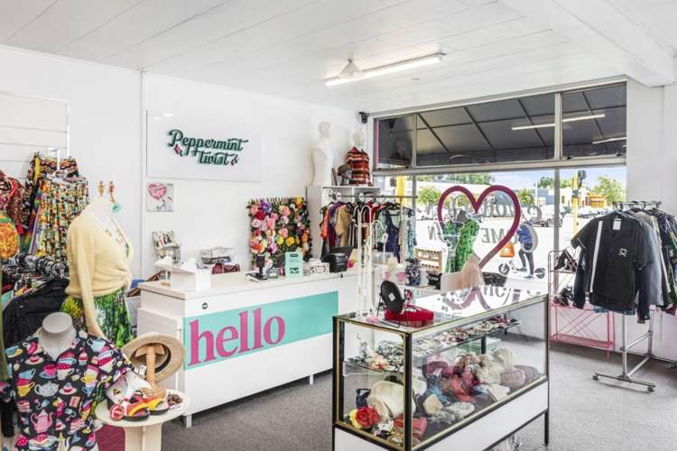 374 Ferry Road Woolston_13