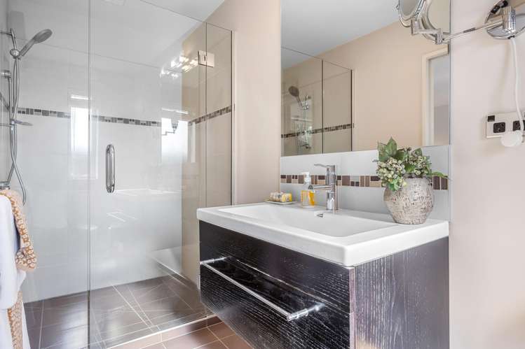 5 Millpark Place Northwood_16