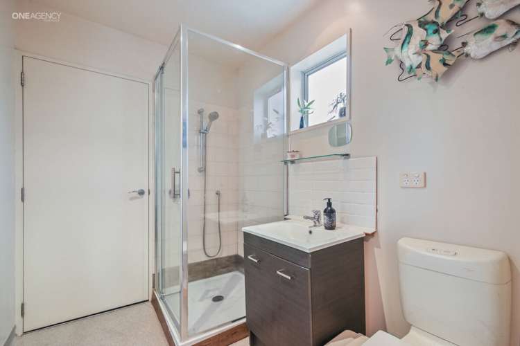 Flat 2/29 Ivory Street Rangiora_10