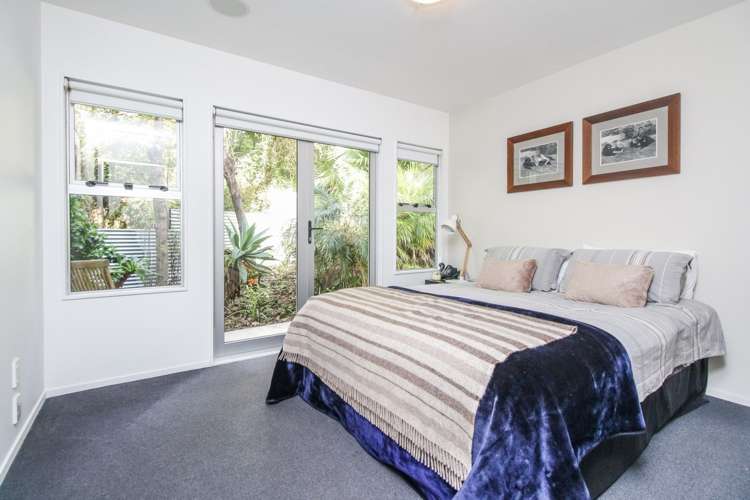 41 Raymond Terrace Northcote_11