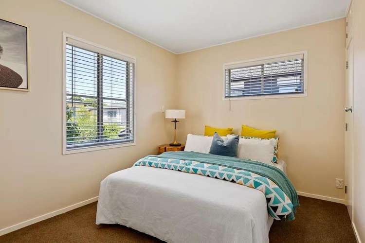 37 Fickling Ave Mount Roskill_16