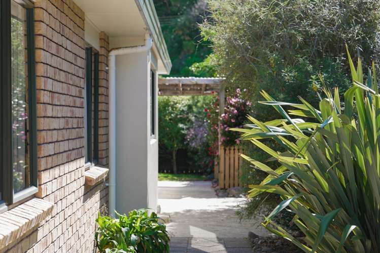3 Leanne Way Waikanae Beach_11