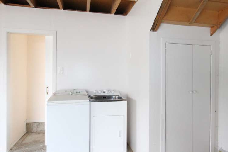 11 George Street Pahiatua_14