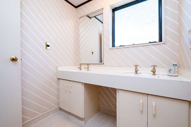 40 Hetley Crescent Taradale_11