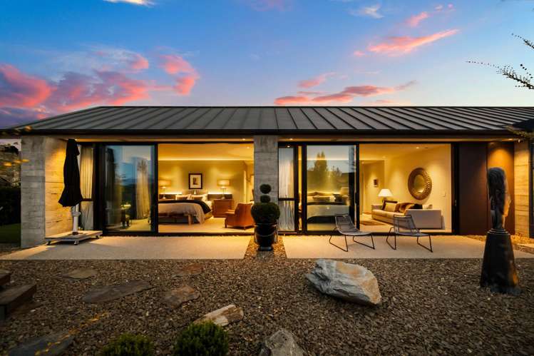 24 Mountain View Drive Wanaka_30