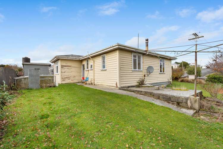 14 Stuart Street Owaka_17