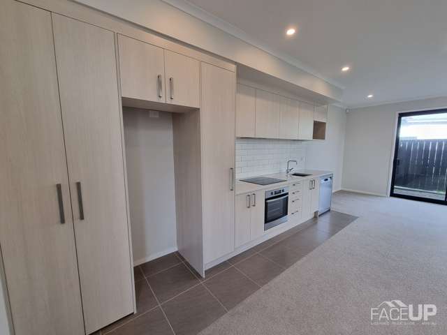 24 Sacred Kingfisher Road Hobsonville_4