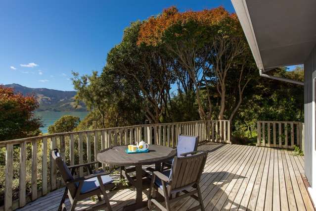 Private retreat with breathtaking Harbour views