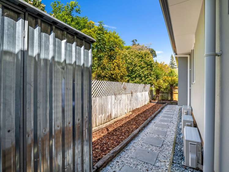 13a suter Street Stoke_27