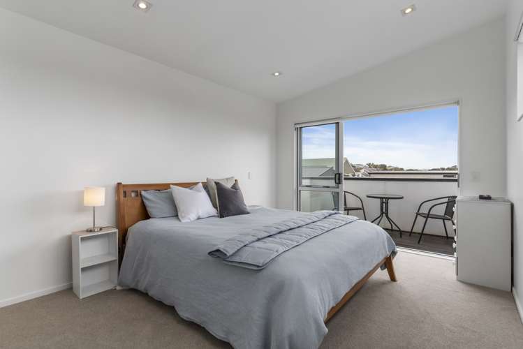 11a William Bayes Place Red Beach_17