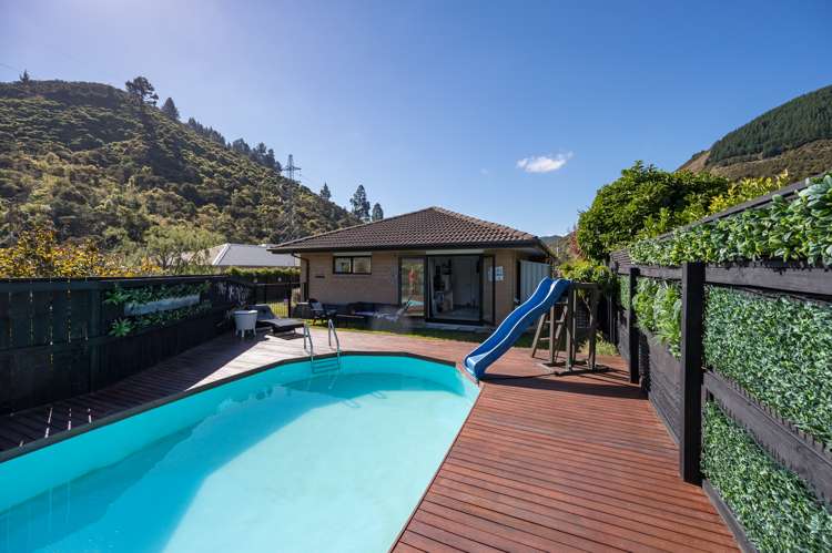 3 Olivine Terrace The Brook_20