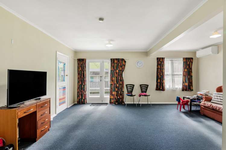 36 Burgess Road_3