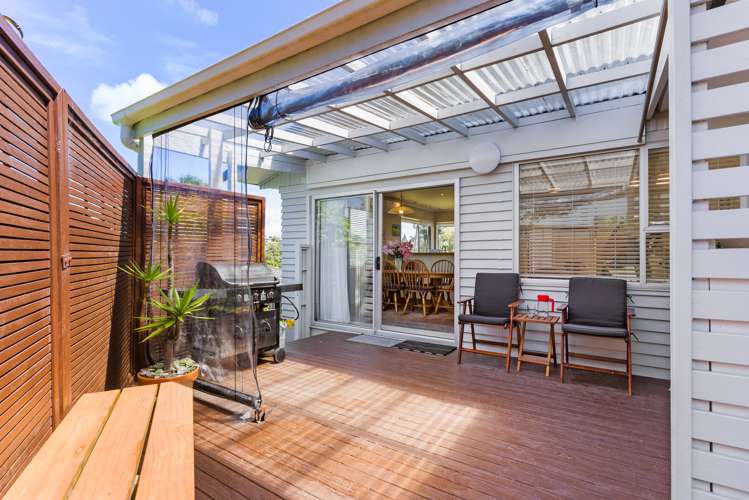 3a Leiden Place Totara Vale_15