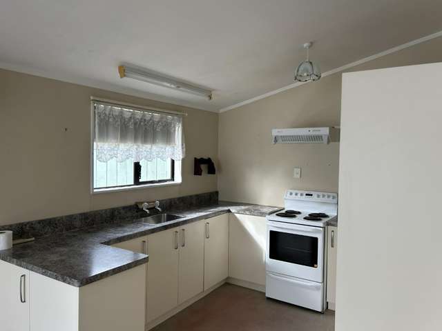 32B Bishopdale Avenue 10796_1