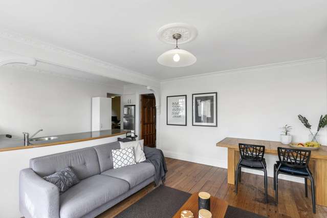 82A Mitchell Street 1259_3