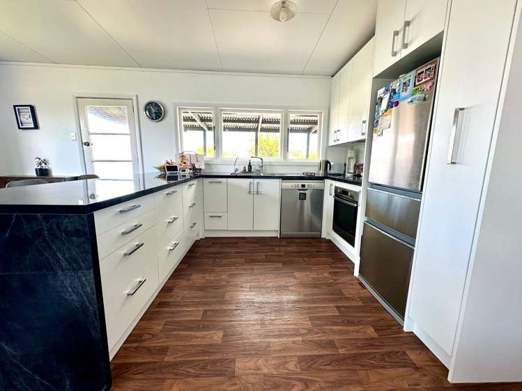 56 James Street Balclutha_1