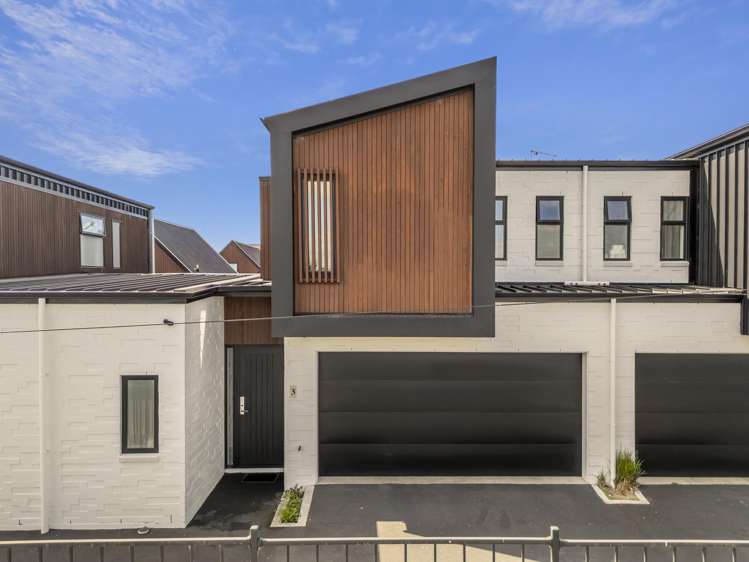 3/36 Blackburn Street_0