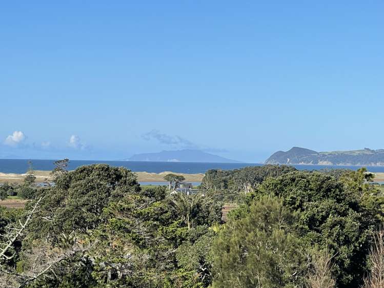 328 Cove Road Waipu_15