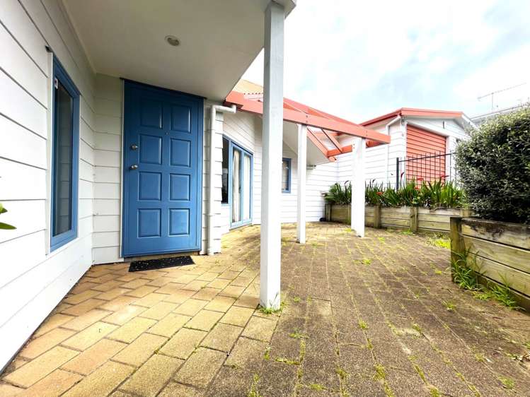 18 Houpara Street One Tree Hill_1