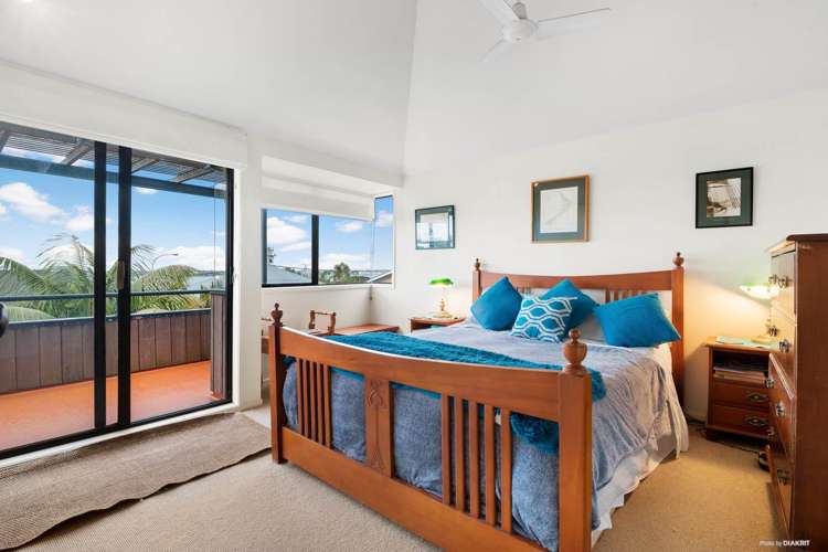 2/18 Richmond Avenue Northcote Point_13