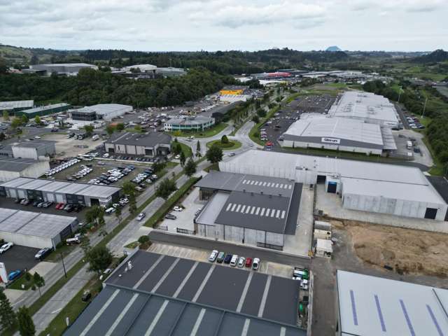 Unit B, 47 Taurikura Drive Tauriko_3