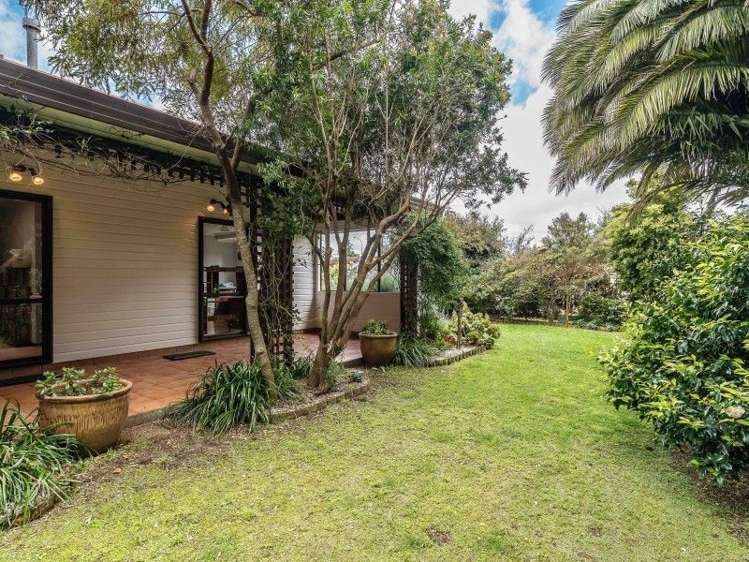 18 Atarau Grove Paraparaumu_16