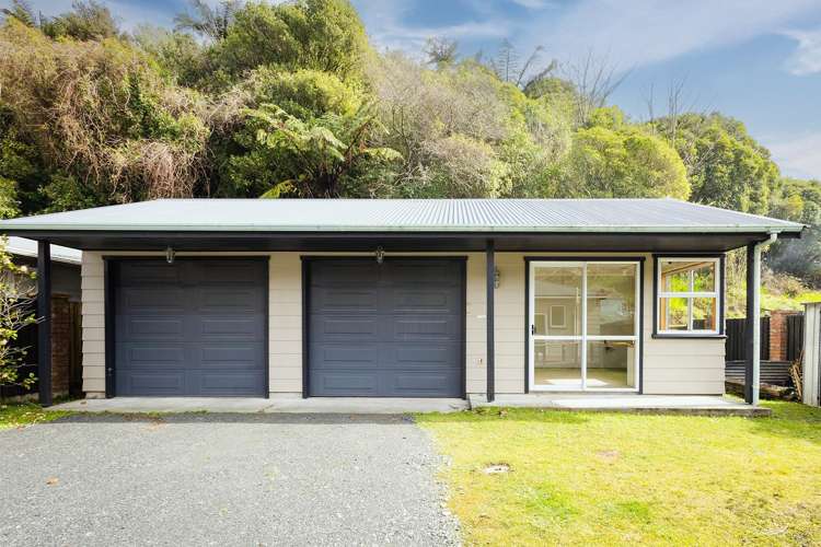 6 Blackmore Street Greymouth_20