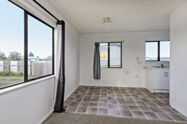 11 Holmes Place_4