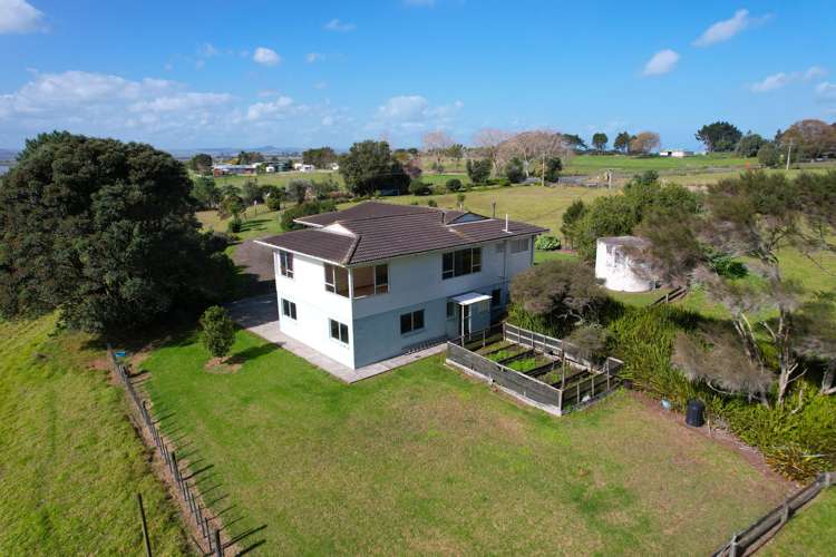 4 Scarrott Road Te Kopuru_17