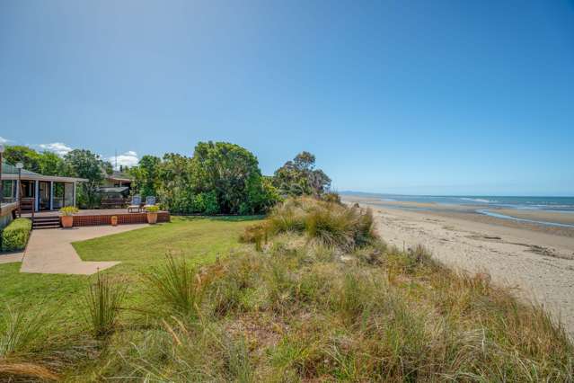 52 Bishop Road Parapara_1