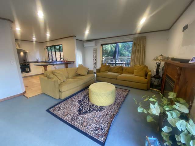 1/8 Swainson Street Naenae_2