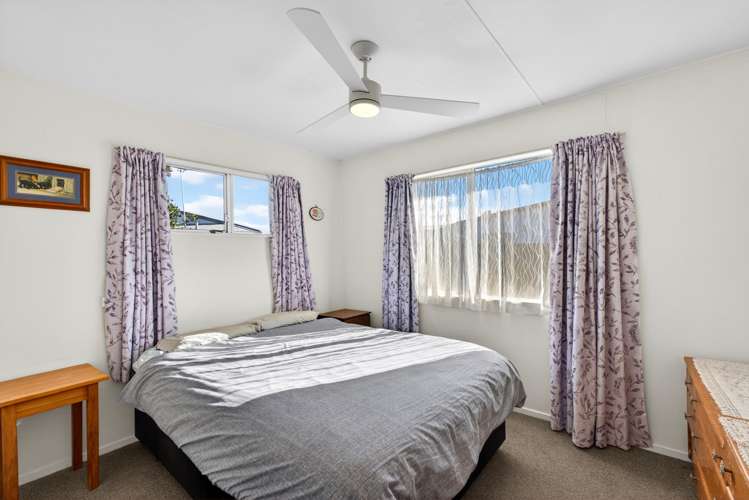 237 Flaxmere Avenue Flaxmere_8