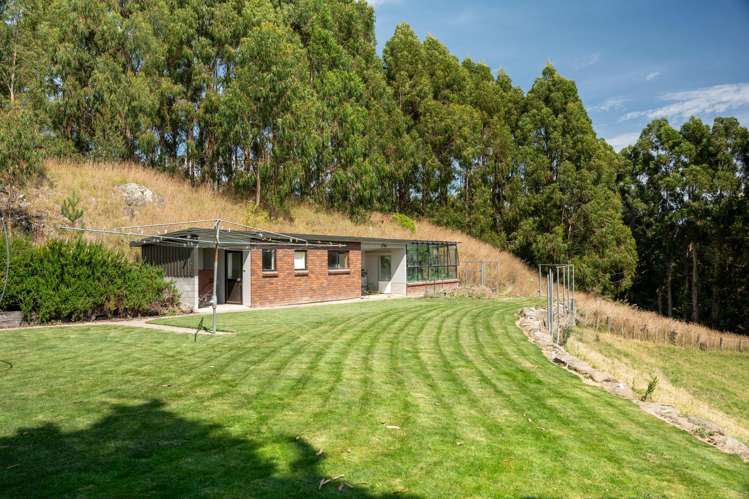741 Waimea Valley Road Mandeville_32