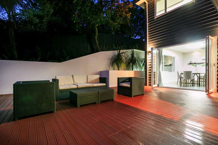 19 Kahikatea Close Campbells Bay_24