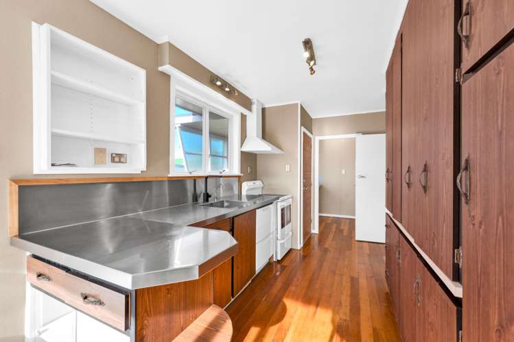 86 Brecon Road_5