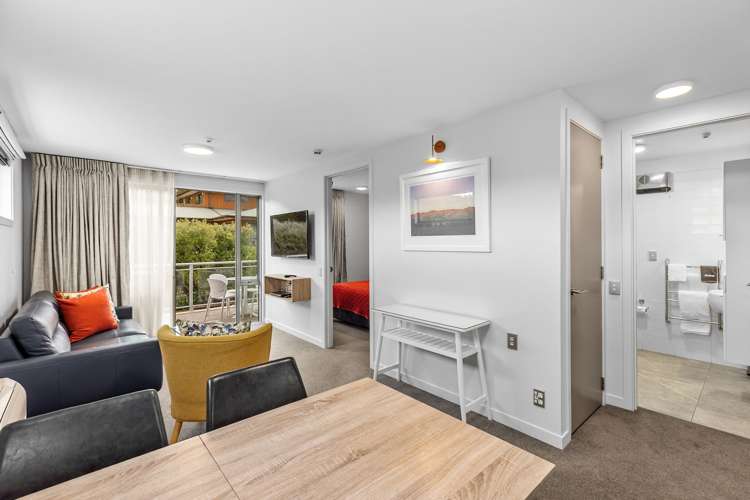 208/29 Warren Street Wanaka_14