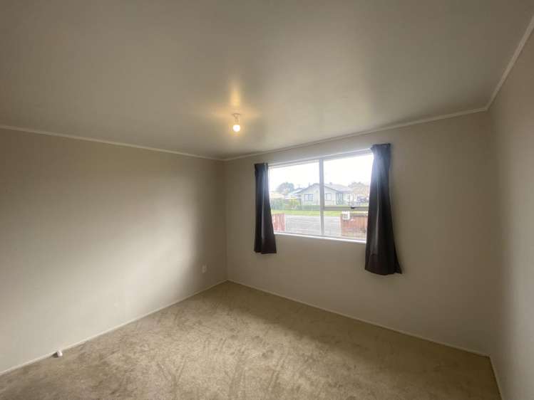 17a Breckons Avenue 1112_5