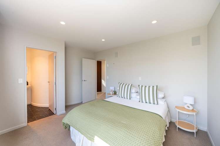 14 Woodford Heights Havelock North_21