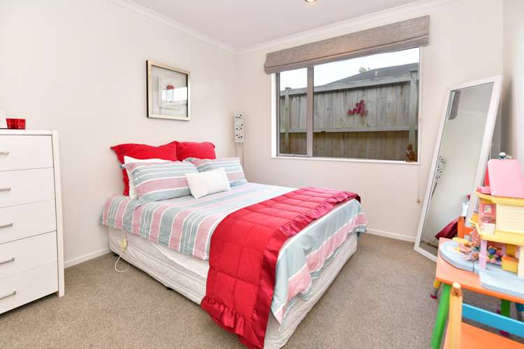 5 Sibling Court Silverdale_11