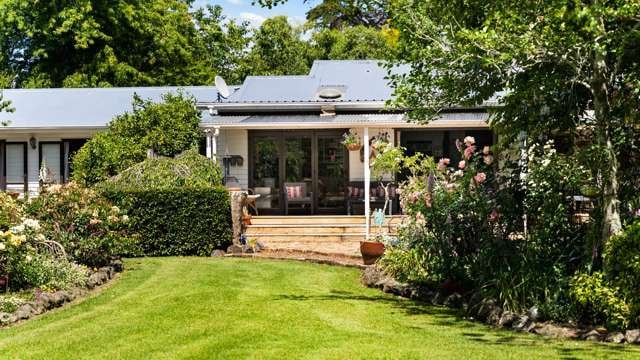 23 Wharf Road Clarks Beach_1