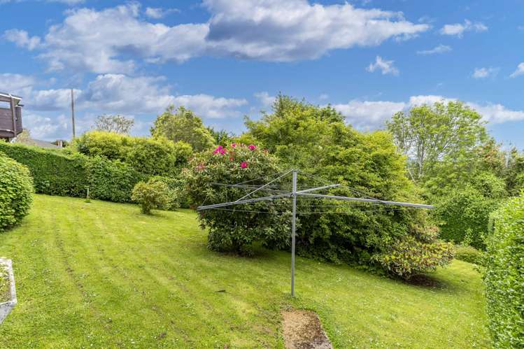 52 Greenhill Avenue Wakari_21