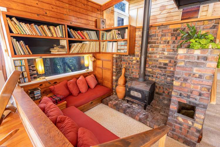 216 Scenic Drive Titirangi_9