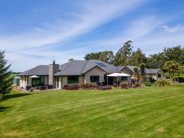 The Ultimate Country Lifestyle Awaits!