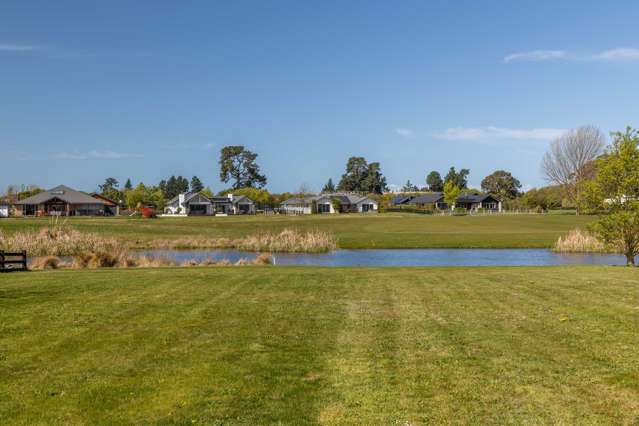 Half an acre of blue chip land on the golf course