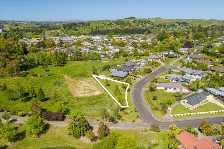 8 Parkland Drive Waipawa_6