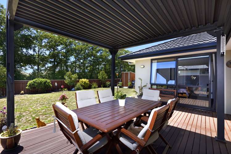 23 Oakdale Grove Richmond_17